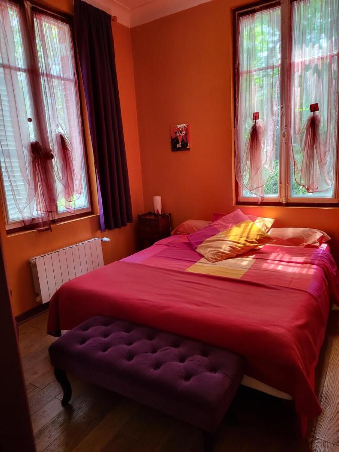 La Des Violettes Bed & Breakfast